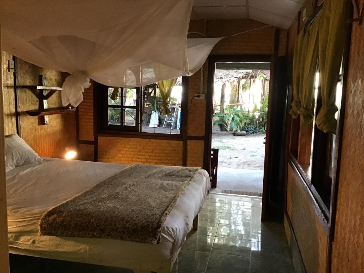 Hotel Dawn Of Happiness à Ao Nam Mao Extérieur photo