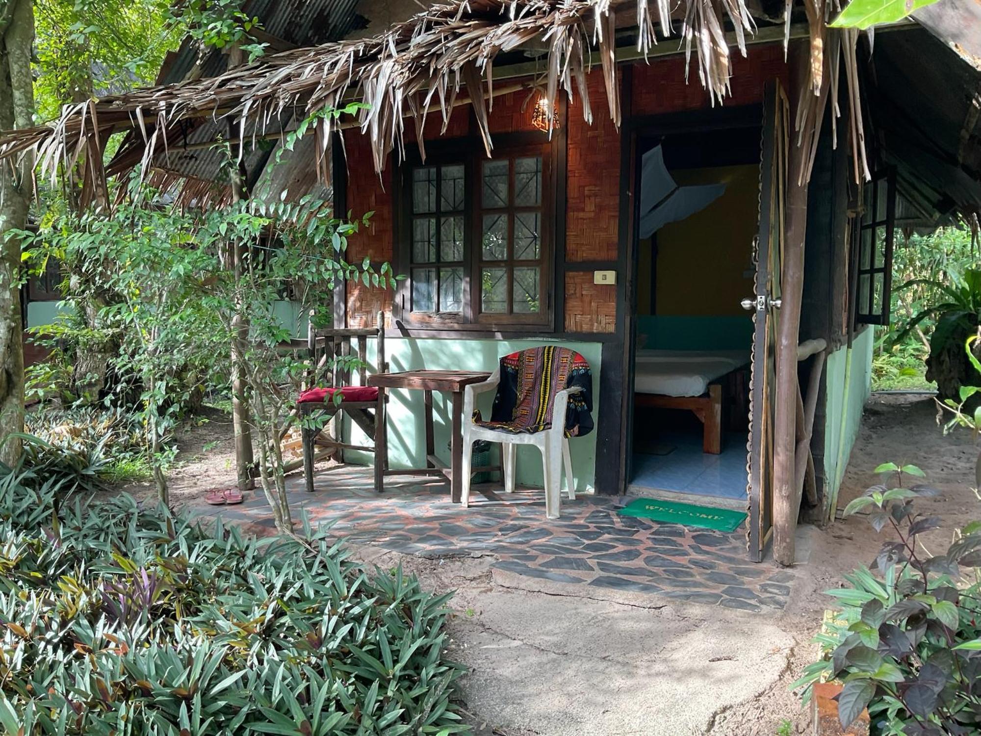 Hotel Dawn Of Happiness à Ao Nam Mao Extérieur photo